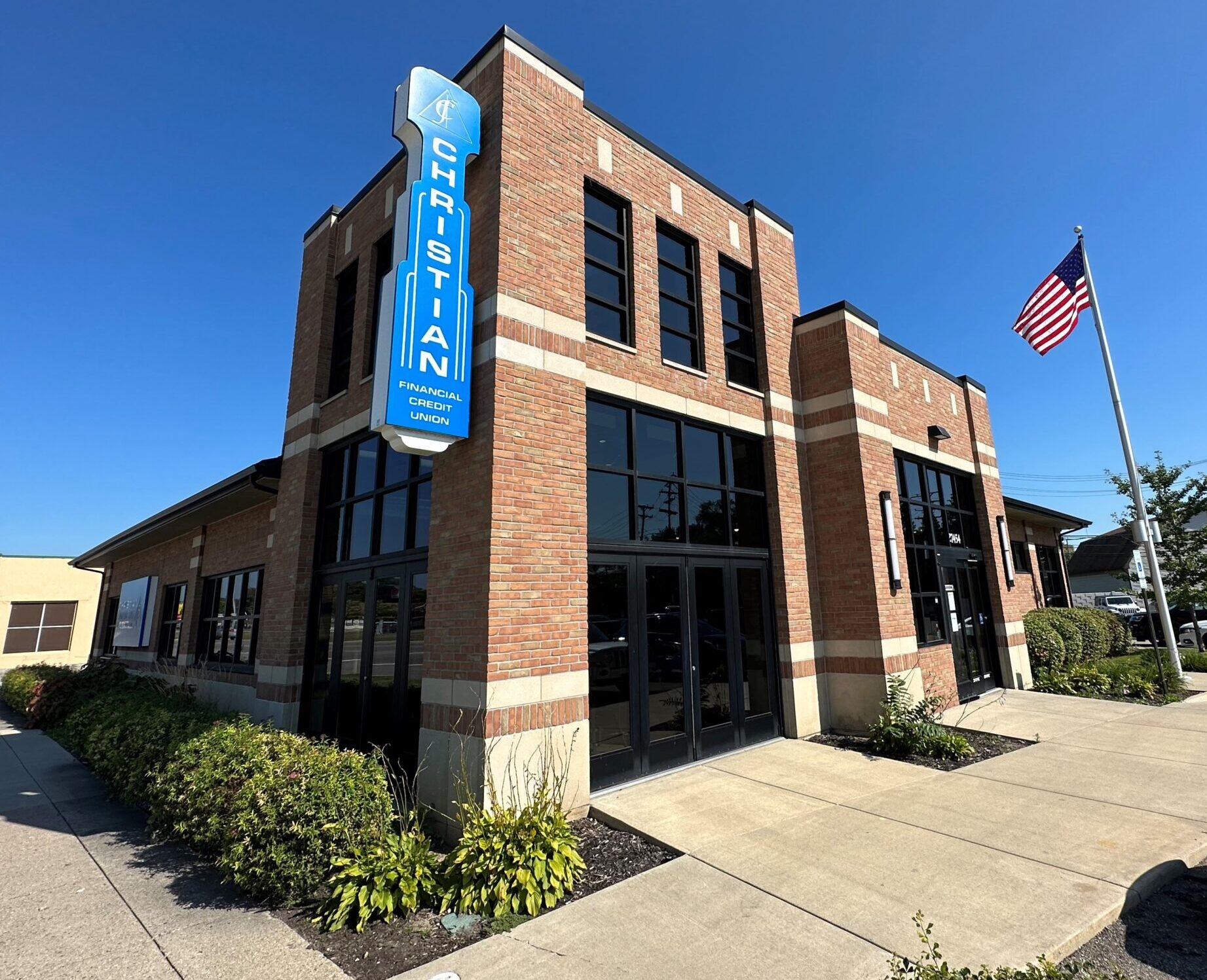 Front view of CFCU Roseville location